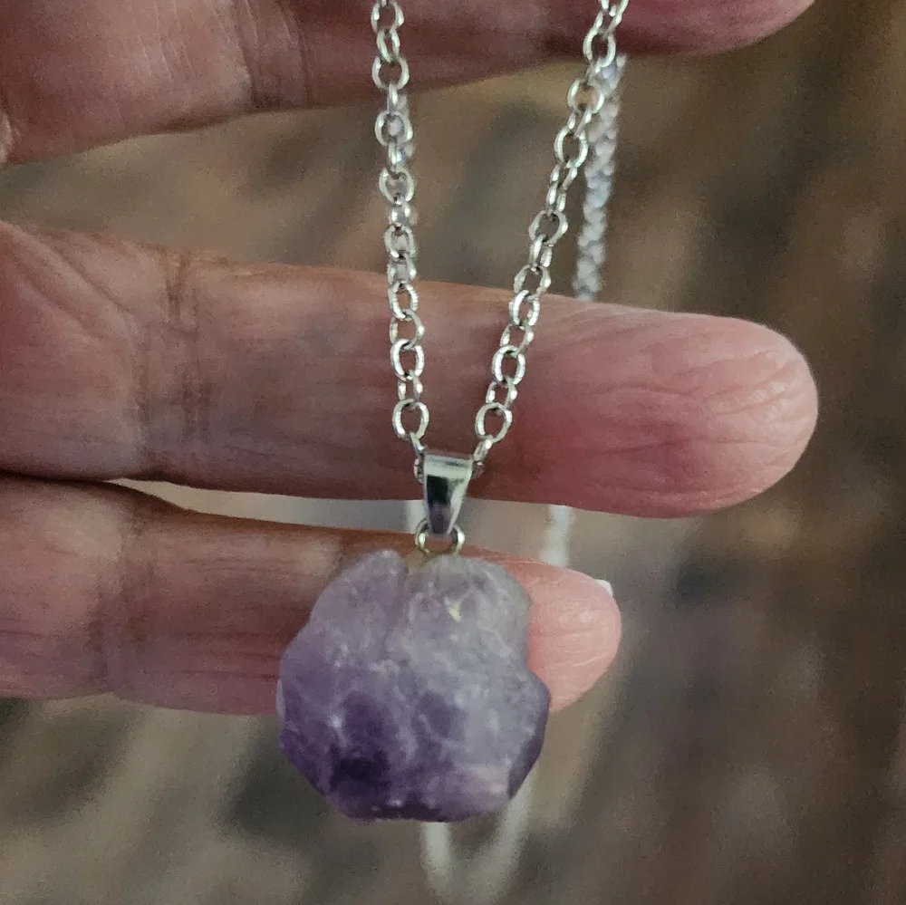 Rough Synthetic Amethyst Pendant‎ and Earrings Set